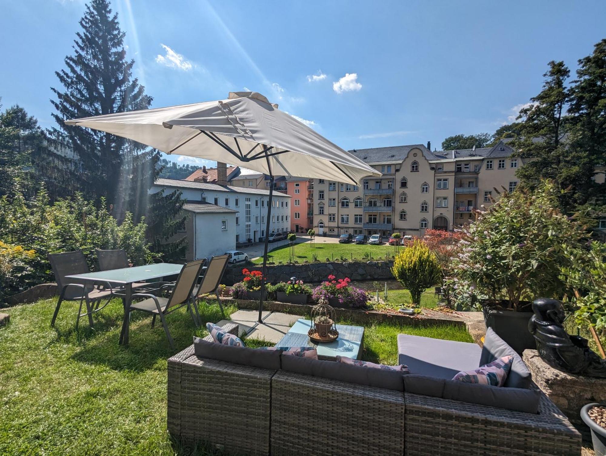Appartement Zi2 - Urlaubsmagie - Whirlpool, Sauna Und Garten à Sebnitz Extérieur photo