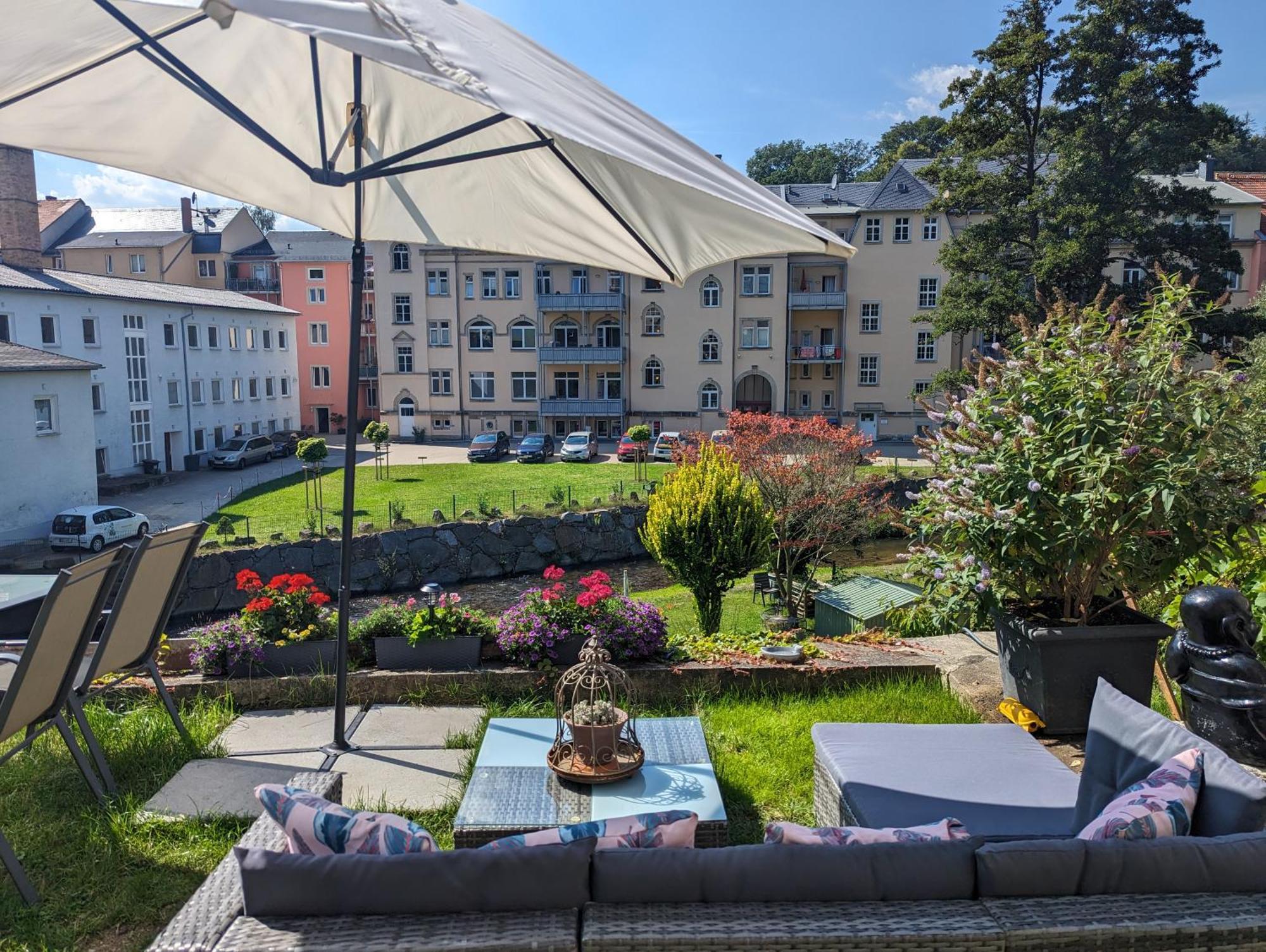 Appartement Zi2 - Urlaubsmagie - Whirlpool, Sauna Und Garten à Sebnitz Extérieur photo